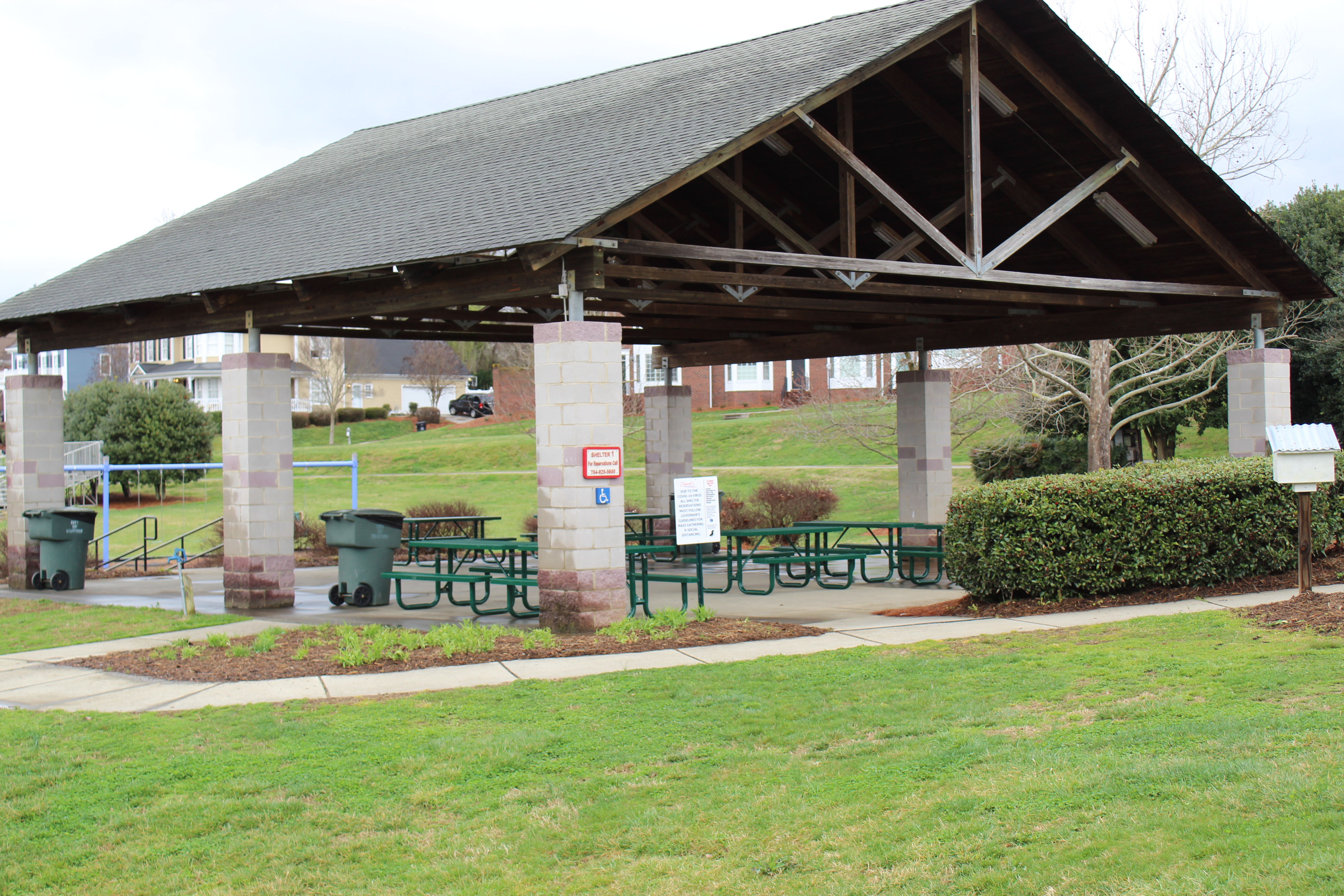 Dorton Large Shelter